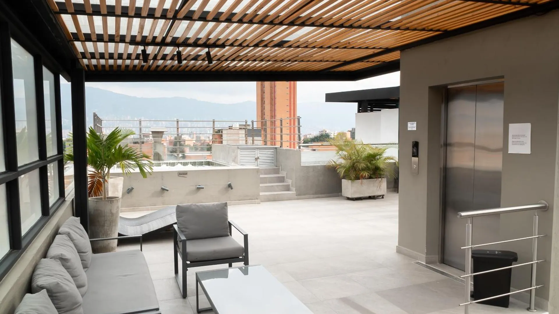 Montecarlo 402 Apartment Medellin Colombia